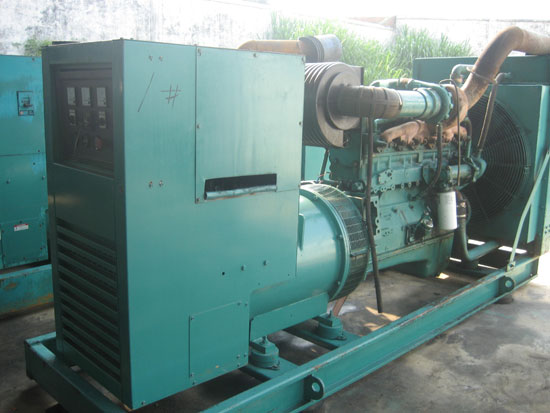 宝山出租发电机-发电机组购买指南都有哪些