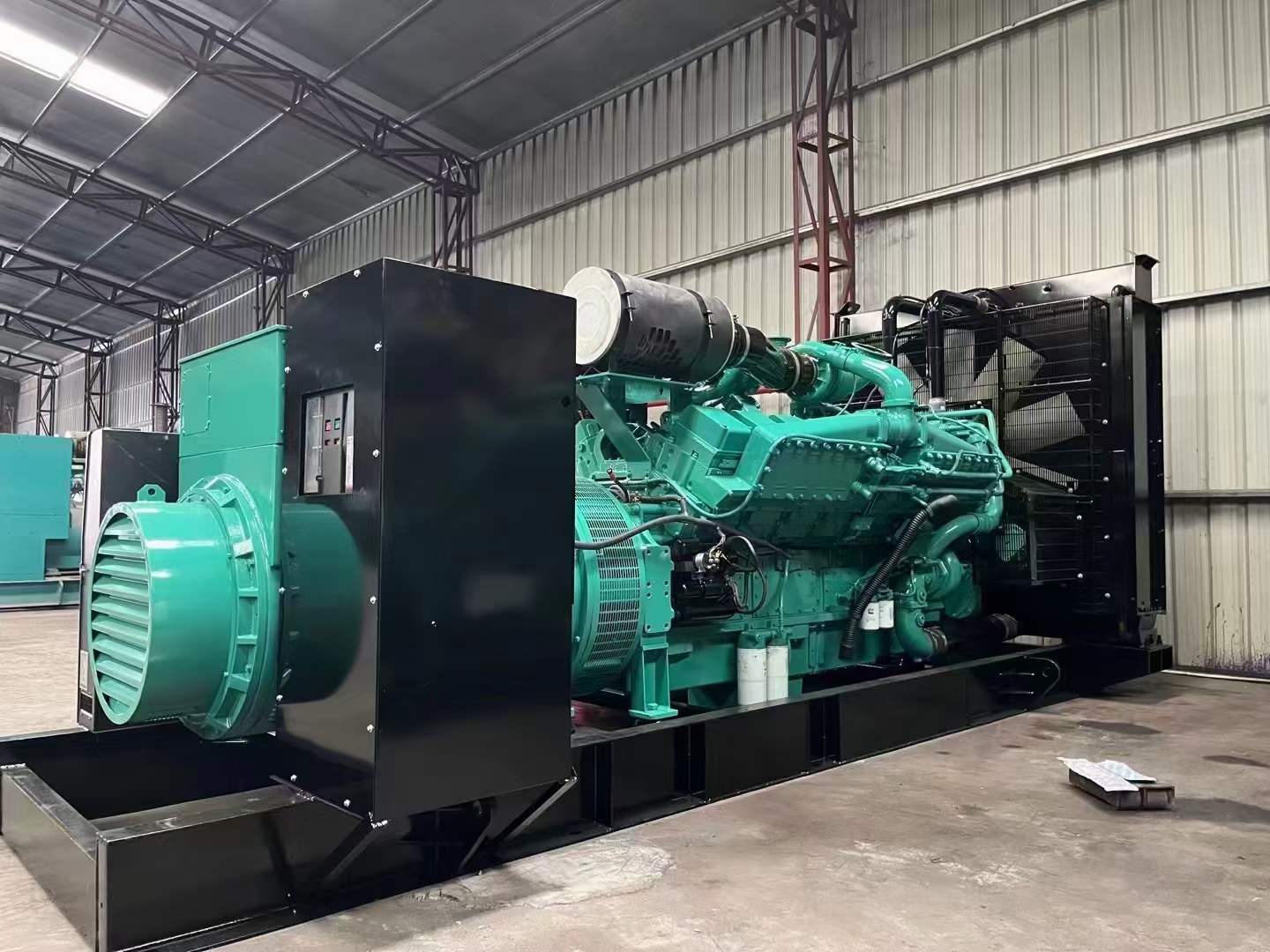 宝山如何降低 800kW 柴油发电机输出电流的波动？