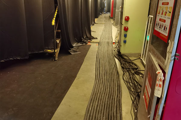 宝山柴油发电机组的输出电压可以调节到哪些范围？