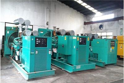 宝山如何判断汽油发电机组电瓶的使用寿命？